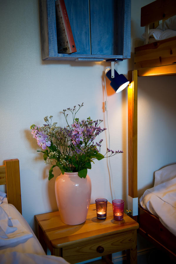 Hovenasets Vandrarhem Room photo